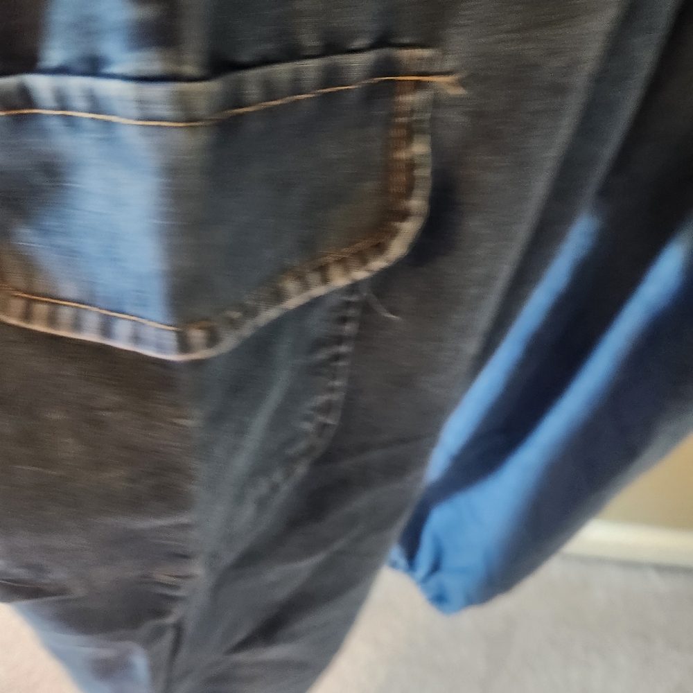 Blush blue jean slweveless jumpsuit. Size XL. Pockets on both sides. - Picture 2 of 11